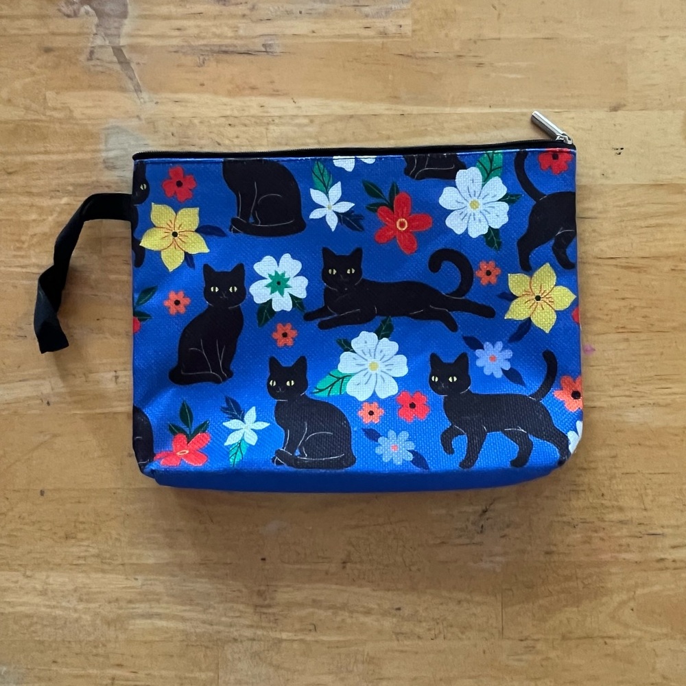 Floral Cat Print Blue Pouch